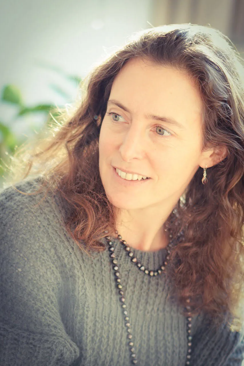 Dr. Nienke Stoop